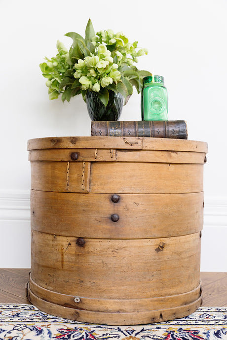 Round side table